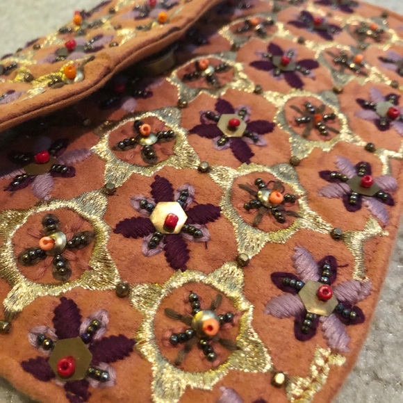 NWOT Boho phone purse - Picture 4 of 8